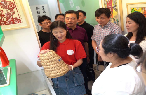 图片9 图片9
