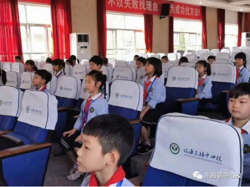 临海市掀起“校园反邪”警示教育宣传热潮456 临海市掀起“校园反邪”警示教育宣传热潮456