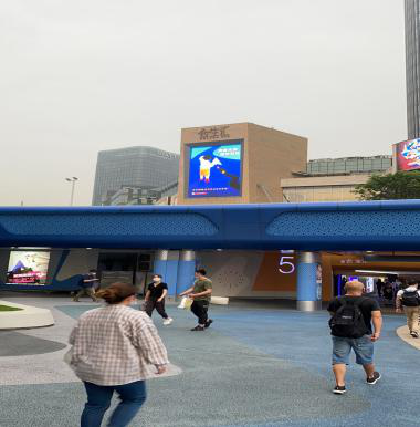上海市杨浦区反邪教宣传月抢滩登陆商务中心