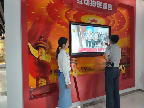 图片15 图片15