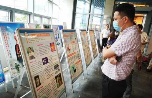 浙江舟山市举行“无邪舟山”反邪教书法展1307 浙江舟山市举行“无邪舟山”反邪教书法展1307
