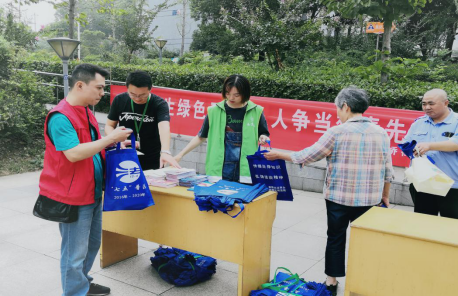 迈皋桥街道开展反邪教普法活动265 迈皋桥街道开展反邪教普法活动265