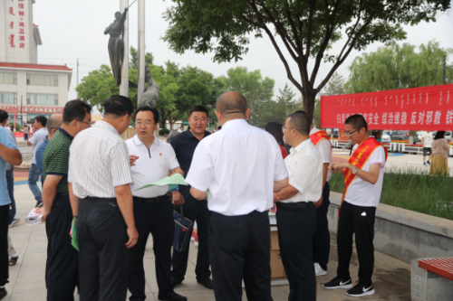 内蒙古鄂尔多斯市乌审旗借《民法典》宣传启动仪式开展反邪教警示教育活动406