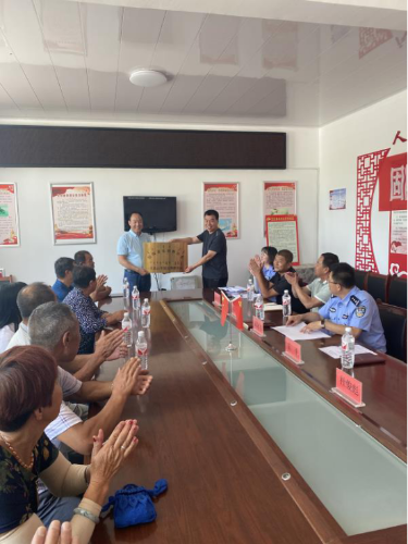 内蒙古包头市固阳县召开大仙山寺庙反邪教分会成立大会742 内蒙古包头市固阳县召开大仙山寺庙反邪教分会成立大会742