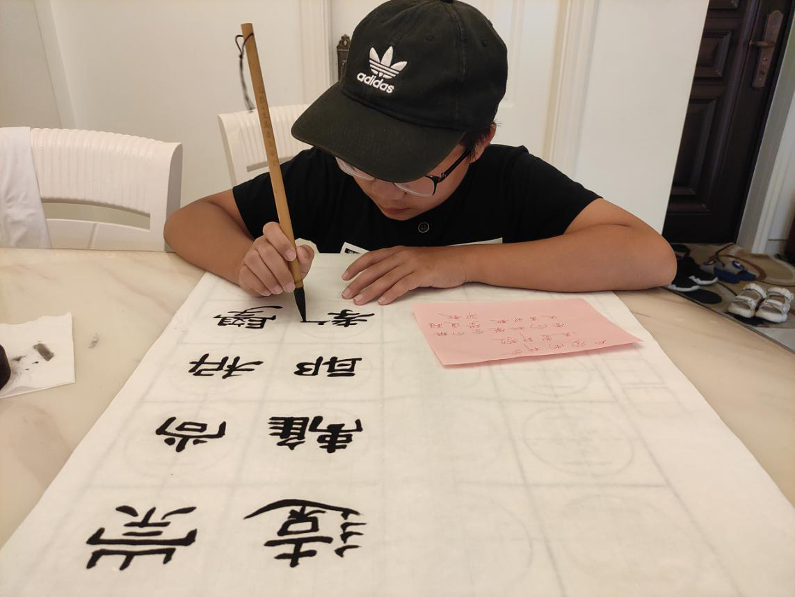 浙江学子云宣讲：大手小手携同行，无邪青春护童心