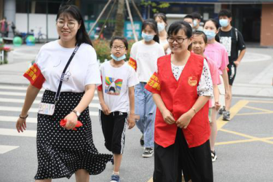 浙江省嘉兴市南湖区利用暑期深入开展青少年反邪系列活动