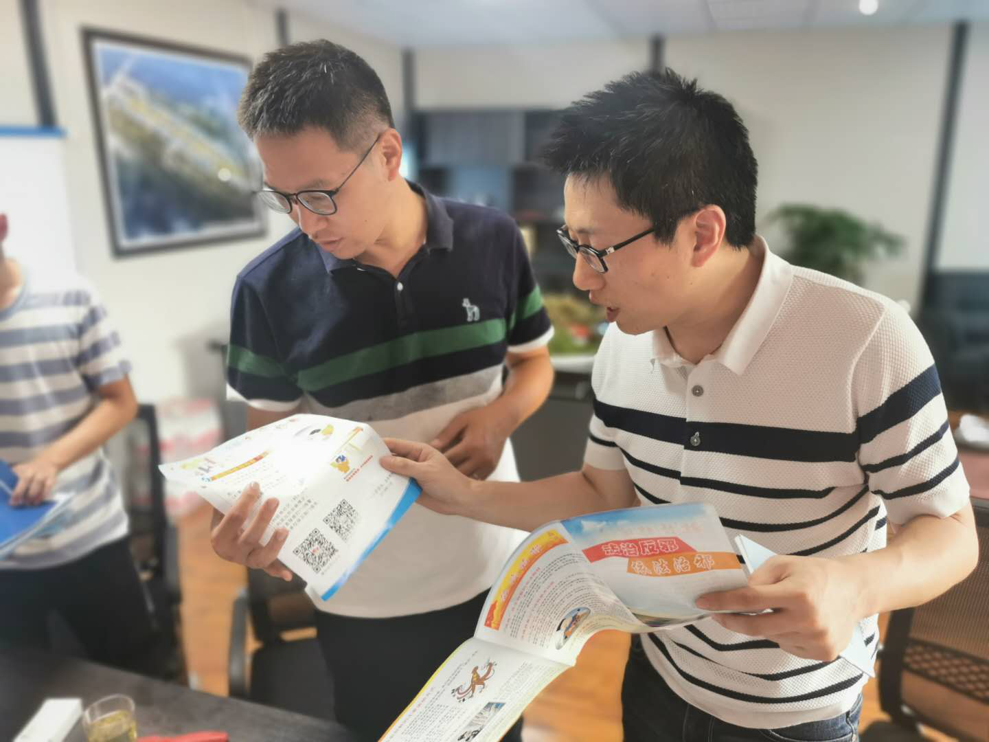 浙江省杭州钱塘新区反邪教宣传进企业
