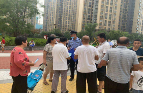 西咸新区公安局开展“崇尚科学、反对邪教”宣传活动408