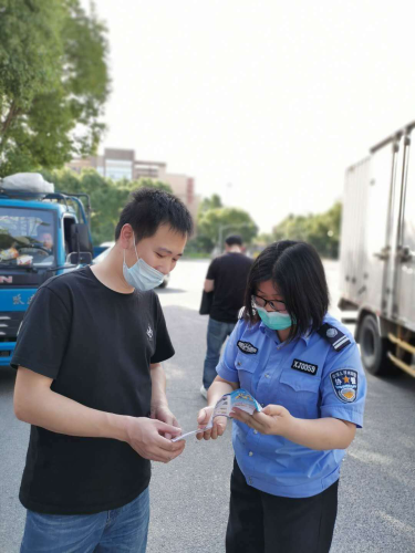 图片3 图片3