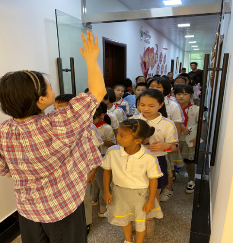 迎中秋庆国庆 学做反邪小标兵83 迎中秋庆国庆 学做反邪小标兵83
