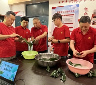中原油田濮东采油厂开展“抵制邪教 感悟传统”反邪教宣传活动