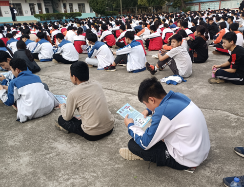 撑起安全之伞 呵护祖国之花--广西柳州市柳城县沙埔镇开展禁毒反邪宣传进校园活动
