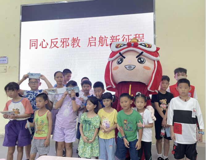 深圳龙岗：展开科学翅膀，翱翔无邪童年