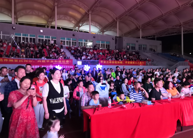 浙江省瑞安市塘下镇举行庆祝中国共产党成立100周年暨文艺会演 助力反邪教宣传活动