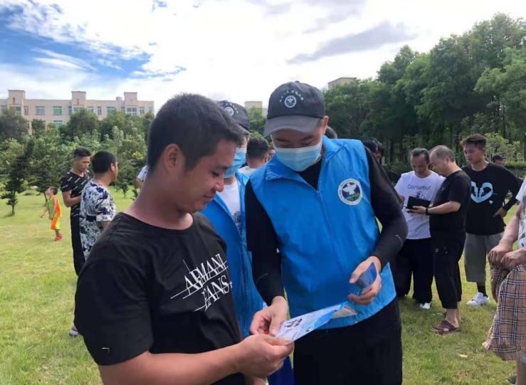 浙江温岭：异地火把节 凝心又反邪