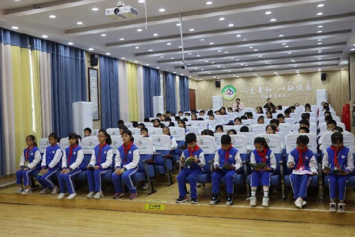 广西融安县：反邪教宣传进校园 筑牢校园反邪防线