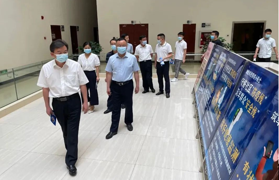 湖北省武穴市开展反邪教知识巡回展
