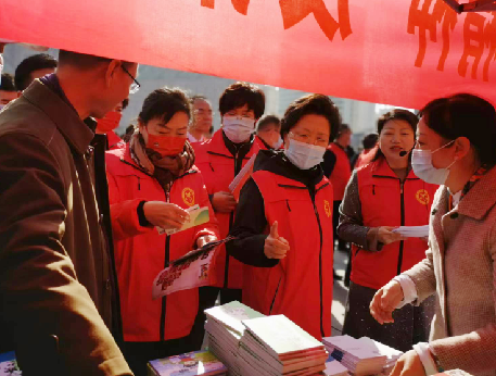 文化反邪 崇尚科学--甘肃省反邪教协会积极参加学雷锋志愿服务主题实践活动
