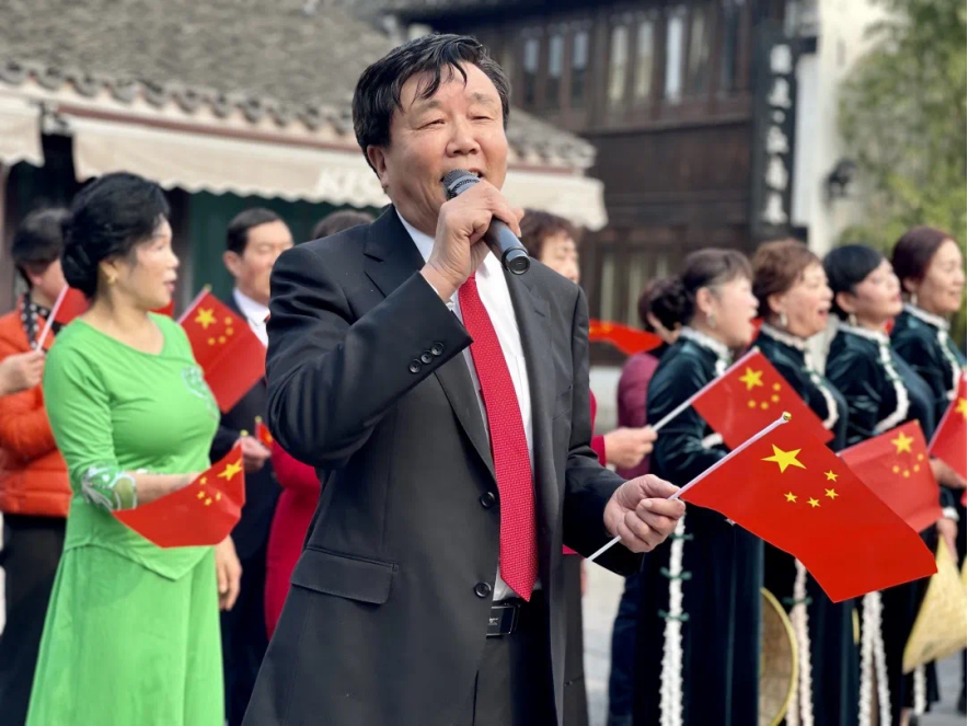 浙江嘉兴南湖：巧借“三八”节 反邪不停歇