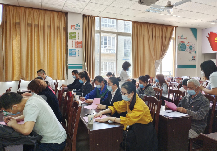 广西柳州市柳南区航星社区以“4·15”全民国家安全教育日活动为契机开展反邪教宣传