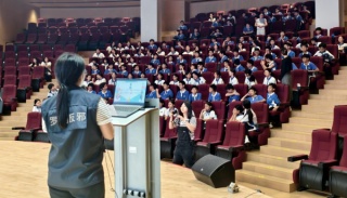 广东深圳：识邪辨邪守底线 筑牢青春防护墙