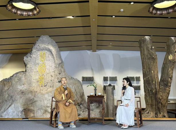 之江问道·慧日峰下话反邪--《科学与人》走进净慈寺