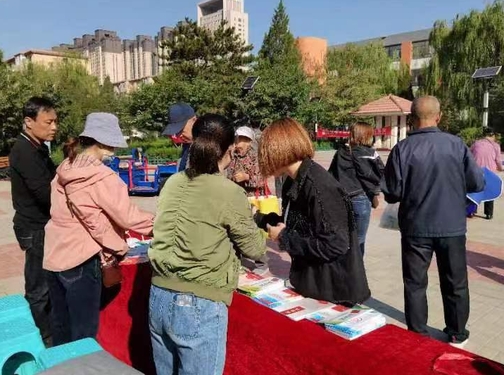 内蒙古包头市昆都仑区开展“喜迎二十大 聚力反邪教”警示教育宣传活动