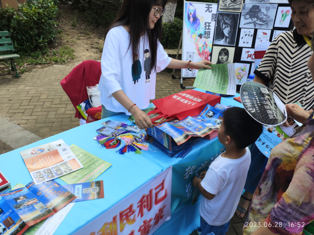凝心聚力反邪教 筑牢反邪防控网--江苏省南京市栖霞区开展网格化反邪教宣传教育活动