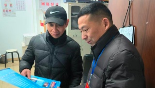 浙江丽水：入户宣讲“零距离” 筑牢反邪“防护墙”