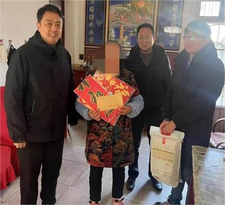 寒冬送温暖 真情暖人心--南京市栖霞区开展困难群体走访慰问活动