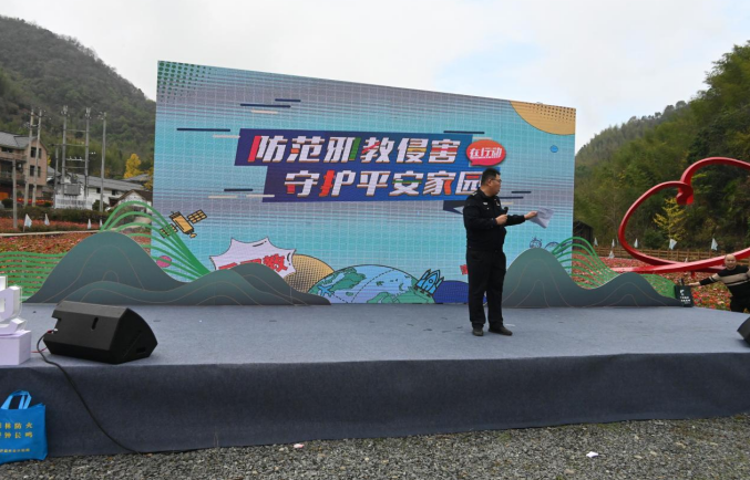 浙江省桐庐县分水镇：传承古树文化 树立反邪新风