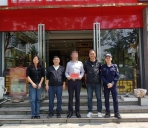 有奖举报制度 让邪教无处躲藏--贵州贵阳观山湖区世纪城街道向举报邪教线索群众发放奖励