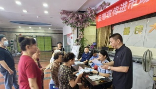 重庆渝中：筑牢反邪防线 共建和谐市场