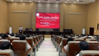 “崇尚科学 反对邪教”--贵州贵阳清镇科协反邪宣传走进贵州交通职业技术学院