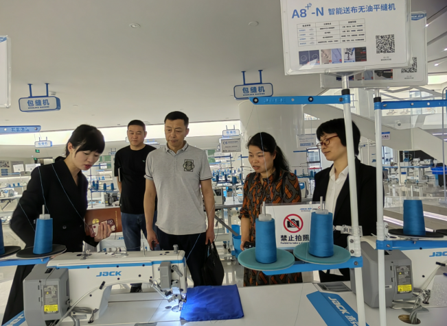 浙江省台州市椒江区反邪教警示教育宣传走进杰克缝纫机股份有限公司