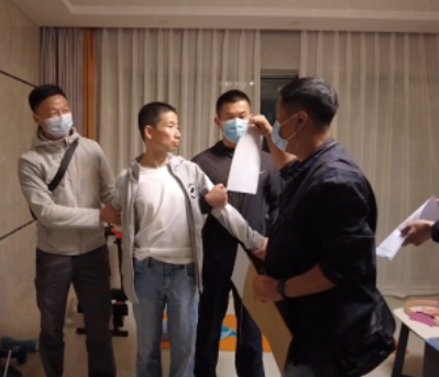 3600余人被骗！《周处除三害》中现实版“灵修”组织曝光