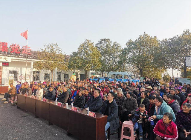 湖北宜昌：新春文艺进基层 反邪防诈促振兴