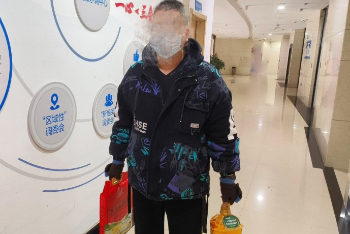 冬已至长夜将去 反邪教情暖人心--浙江省温岭市箬横镇针对“邪教”转化人员开展走访帮教关爱活动
