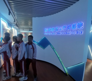 陕西渭南潼关开展反邪教警示宣传月活动