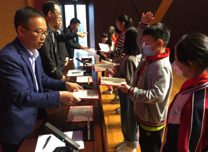 浙江省台州市黄岩区举办2022年中小学生反邪教书画比赛颁奖仪式暨获奖作品首展