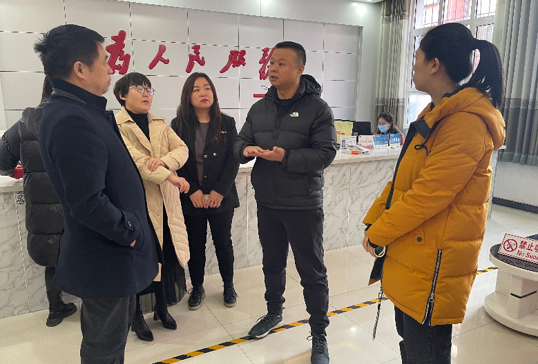 内蒙古自治区法制中心领导到包头市昆都仑区调研指导反邪教工作