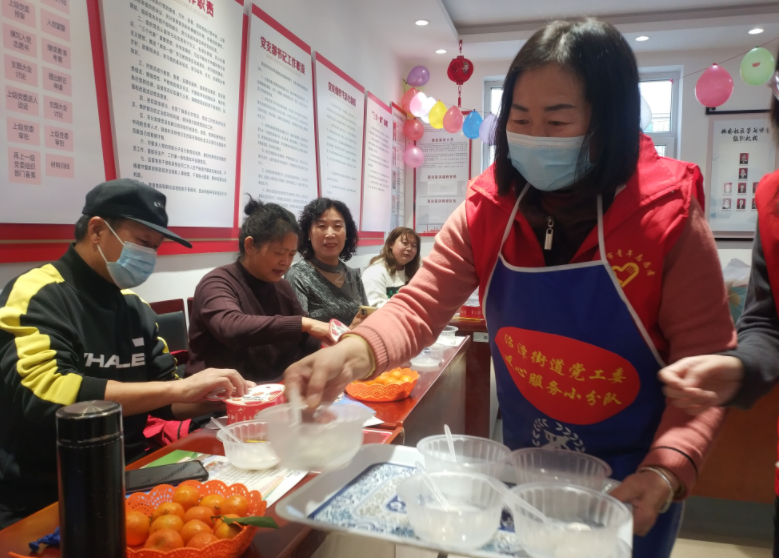 喜闹元宵 反邪同行--内蒙古包头市昆都仑区开展元宵节反邪教警示教育活动