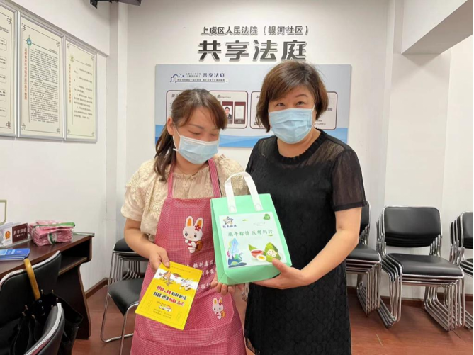 端午粽情 反邪同行----浙江省绍兴市上虞区曹娥街道银河社区开展反邪教宣传活动