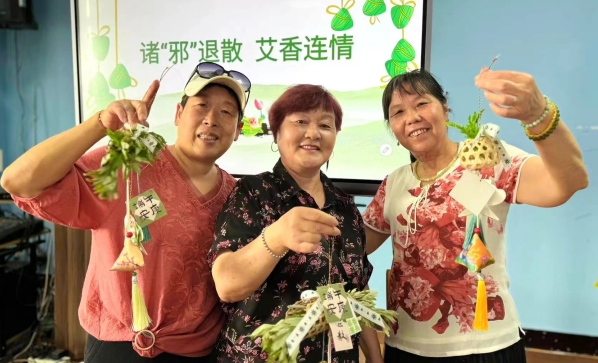 浙江嘉兴南湖：诸“邪”退散 艾香连情