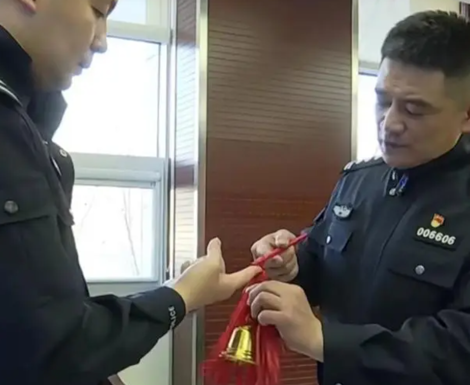 从“望风”到收钱，济南刑警打假帮你“消灾”的“算命大师”！