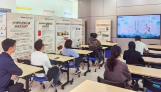 上海宝山：来“反邪观摩室”，体验不一样的反邪教育--反邪教主题巡展走进第八站杨行镇