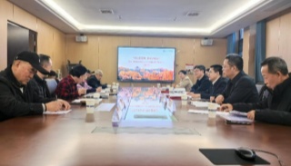 湖北省委政法委领导节前看望省反邪教协会专家学者并召开工作汇报会