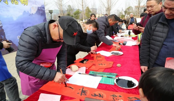 昭通市开展反邪教宣传进广场进社区活动541.png