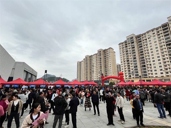 2hezhou600.jpg 2hezhou600.jpg