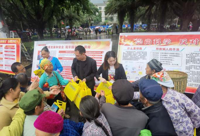微信图片_20210415103405.png 微信图片_20210415103405.png